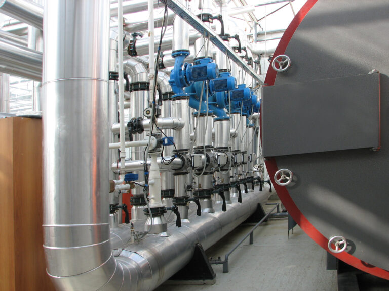 precise control of coolant temperature thanks to efficient algorithms of the boiler automation system